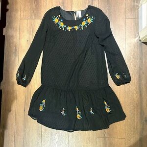 Women’s dress